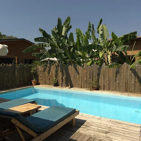 بيت للعطل Wooden Stage Homes فتحية