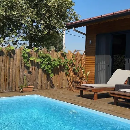 بيت للعطل Wooden Stage Homes فتحية