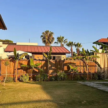 Wooden Stage Homes 度假居 费特希耶
